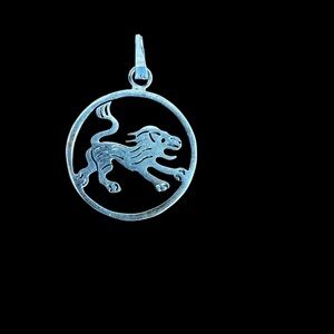 Vintage 70's Handcrafted Sterling Silver 925 Leo the Lion Zodiac Sign Medallion